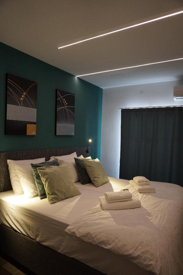 Korzo Suites Paceville Saint Julian's Exterior photo